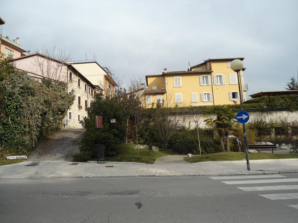 B&B Rosaspina Ascoli Piceno Exterior photo